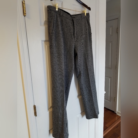 Betabrand Men's Yoga Dress Pants Tweed Like Wide Leg Size 36×32 Gray Black - Picture 9 of 17